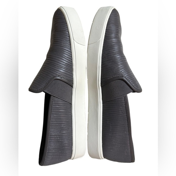 Vince Dark Grey Blair Leather Platform Slip-on Sneaker Shoe Loafer Textured - Picture 5 of 9